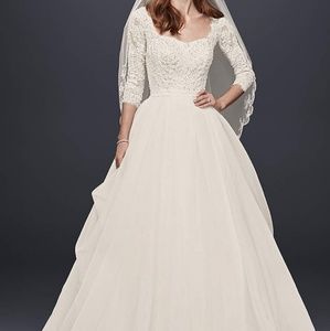 Oleg Cassini Wedding Dress